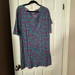 Lilly Pulitzer Dress in floral pattern. GUC.